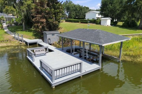 Villa ou maison à vendre à Winter Haven, Floride: 3 chambres, 220.64 m2 № 2416857 - photo 15