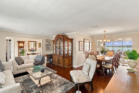 Villa ou maison à vendre à Winter Haven, Floride: 3 chambres, 220.64 m2 № 2416857 - photo 5