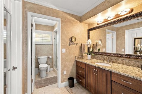 Villa ou maison à vendre à Winter Haven, Floride: 3 chambres, 220.64 m2 № 2416857 - photo 10