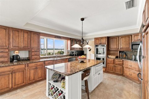 Villa ou maison à vendre à Winter Haven, Floride: 3 chambres, 220.64 m2 № 2416857 - photo 7