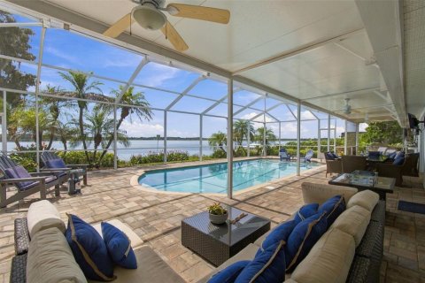 Villa ou maison à vendre à Winter Haven, Floride: 3 chambres, 220.64 m2 № 2416857 - photo 14