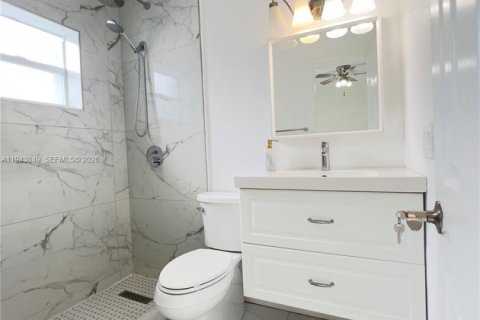 Villa ou maison à louer à Miami, Floride: 3 chambres, 191.01 m2 № 1999459 - photo 5