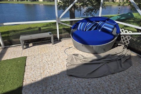 Villa ou maison à vendre à Weston, Floride: 3 chambres, 168.71 m2 № 1930649 - photo 24