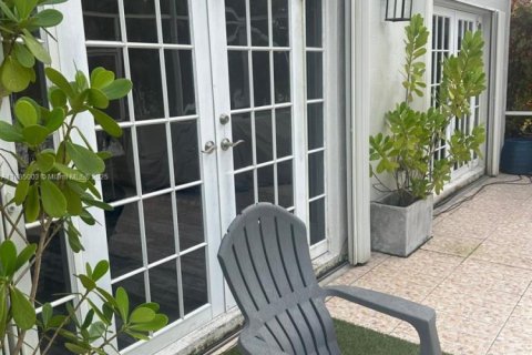 Villa ou maison à vendre à Weston, Floride: 3 chambres, 168.71 m2 № 1930649 - photo 23