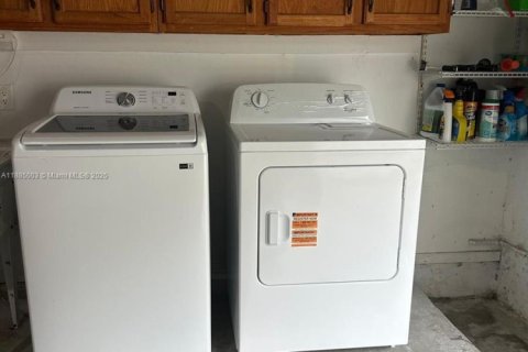 Villa ou maison à vendre à Weston, Floride: 3 chambres, 168.71 m2 № 1930649 - photo 20