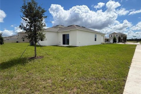 Villa ou maison à louer à Kissimmee, Floride: 3 chambres, 148.64 m2 № 2386550 - photo 14