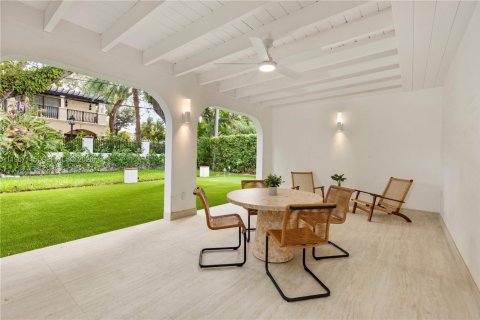 Villa ou maison à louer à Coral Gables, Floride: 3 chambres, 224.73 m2 № 2029470 - photo 20