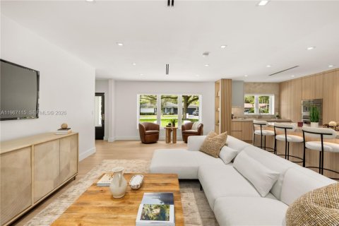 Villa ou maison à louer à Coral Gables, Floride: 3 chambres, 224.73 m2 № 2029470 - photo 7