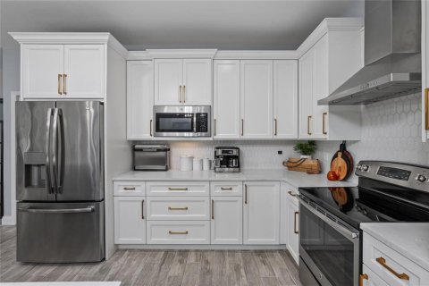 Villa ou maison à vendre à Odessa, Floride: 4 chambres, 223.62 m2 № 2428669 - photo 5