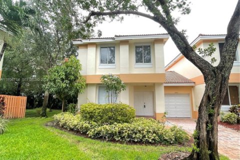 Townhouse in Davie, Florida 3 bedrooms, 136.66 sq.m. № 2010684 - photo 2
