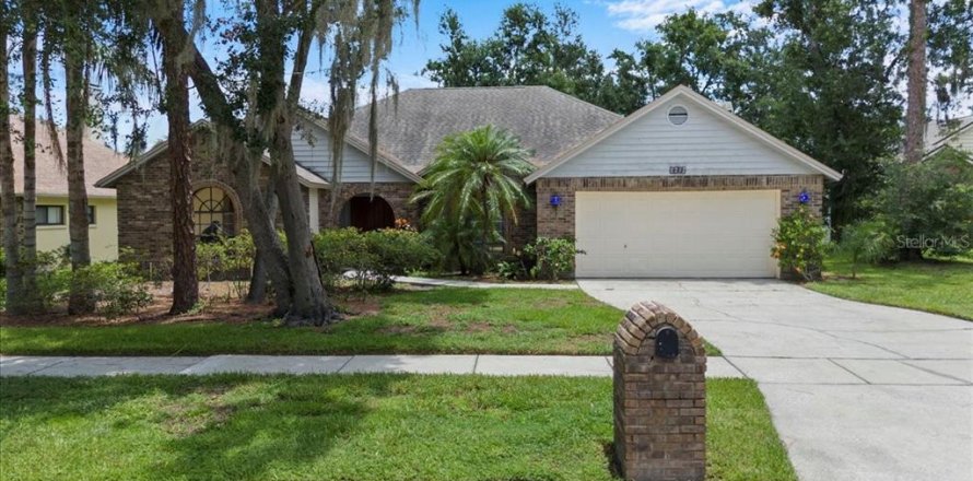 House in Valrico, Florida 4 bedrooms, 221.39 sq.m. № 1792822