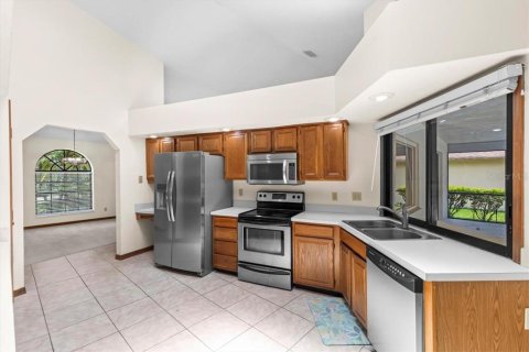 House in Valrico, Florida 4 bedrooms, 221.39 sq.m. № 1792822 - photo 21