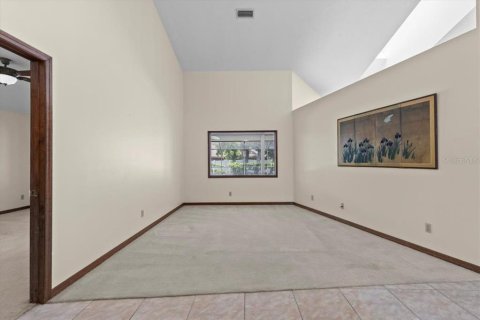 House in Valrico, Florida 4 bedrooms, 221.39 sq.m. № 1792822 - photo 8