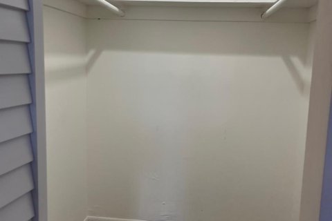 Copropriété à vendre à Lauderdale Lakes, Floride: 2 chambres, 77.76 m2 № 2245546 - photo 14