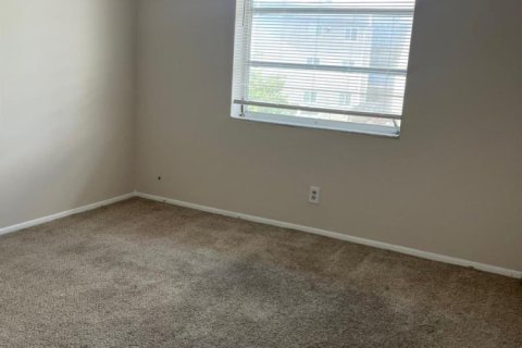 Copropriété à vendre à Lauderdale Lakes, Floride: 2 chambres, 77.76 m2 № 2245546 - photo 10