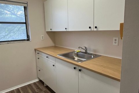 Copropriété à vendre à Lauderdale Lakes, Floride: 2 chambres, 77.76 m2 № 2245546 - photo 5