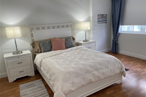 Copropriété à vendre à Miami Beach, Floride: 1 chambre, 74.88 m2 № 1990039 - photo 8