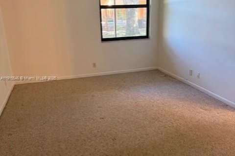 Condo in Plantation, Florida, 2 bedrooms  № 1970748 - photo 8