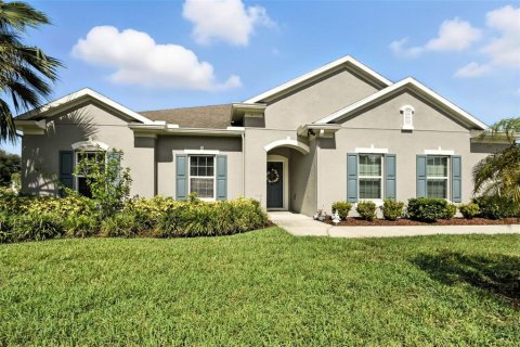 Casa en venta en Apopka, Florida, 4 dormitorios, 206.15 m2 № 1917021 - foto 2