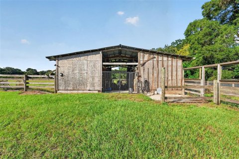 Villa ou maison à louer à Wildwood, Floride: 3 chambres, 149.2 m2 № 2416405 - photo 6