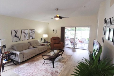 House in Lakeland, Florida 4 bedrooms, 187.2 sq.m. № 2227584 - photo 15