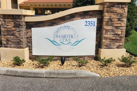 Купить кондоминиум в Себринг, Флорида 3 спальни, № 1938632 - фото 2