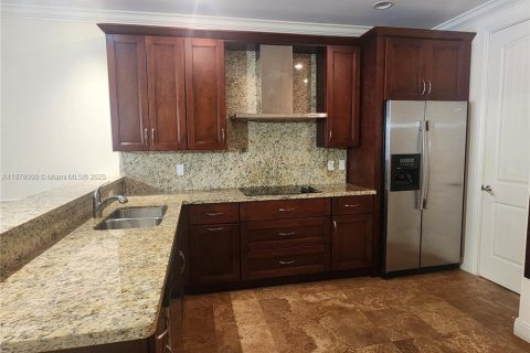 Купить кондоминиум в Себринг, Флорида 3 спальни, № 1938632 - фото 9