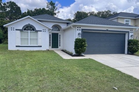 House in Orlando, Florida 3 bedrooms, 153.47 sq.m. № 2395901