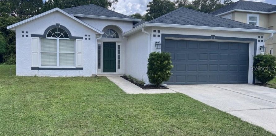 House in Orlando, Florida 3 bedrooms, 153.47 sq.m. № 2395901