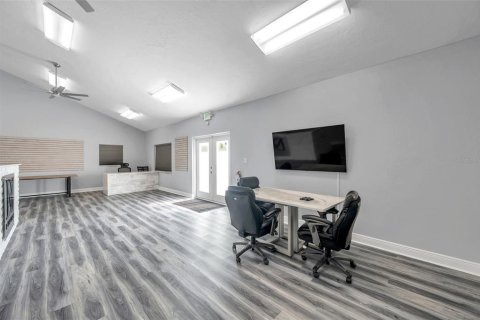 Propiedad comercial en venta en Largo, Florida, 254.18 m2 № 1427184 - foto 13