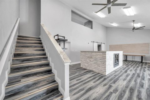 Propiedad comercial en venta en Largo, Florida, 254.18 m2 № 1427184 - foto 30