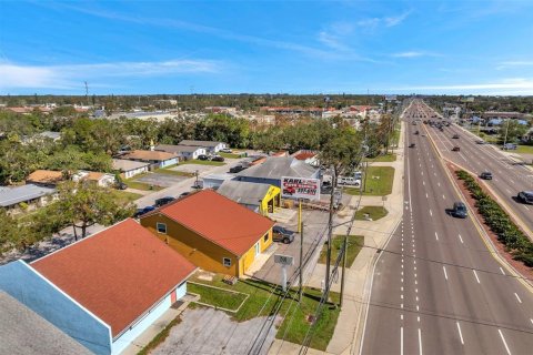 Propiedad comercial en venta en Largo, Florida, 254.18 m2 № 1427184 - foto 5