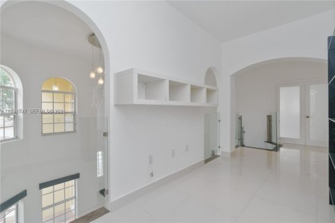 Casa en alquiler en Doral, Florida, 5 dormitorios № 2058016 - foto 30