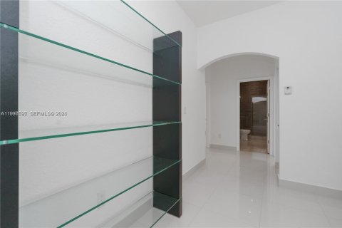 Casa en alquiler en Doral, Florida, 5 dormitorios № 2058016 - foto 29