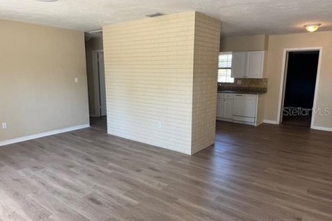 Villa ou maison à vendre à Clearwater, Floride: 3 chambres, 123.75 m2 № 2118149 - photo 5