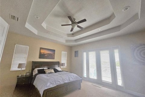House in Davenport, Florida 5 bedrooms, 274.8 sq.m. № 1886365 - photo 17