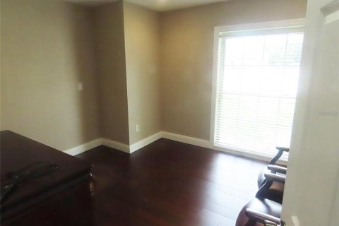 Commercial property in Altamonte Springs, Florida 141.03 sq.m. № 2123479 - photo 9