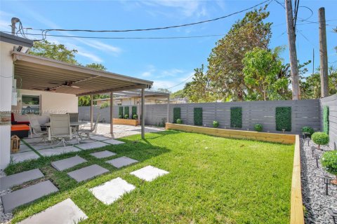 Villa ou maison à vendre à Fort Lauderdale, Floride: 4 chambres, 156.73 m2 № 1929462 - photo 20