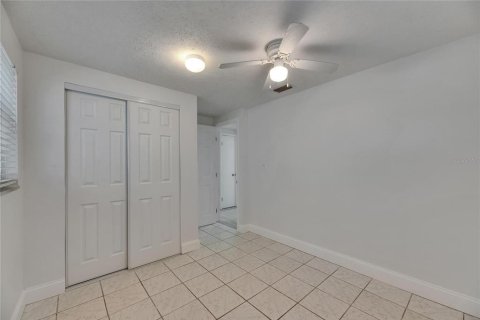 House in Ruskin, Florida 3 bedrooms, 104.14 sq.m. № 1689664 - photo 23