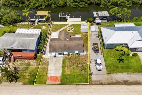 House in Ruskin, Florida 3 bedrooms, 104.14 sq.m. № 1689664 - photo 4