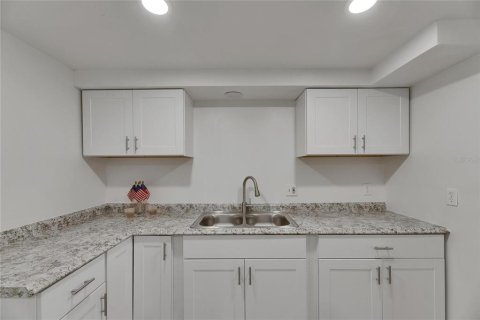 House in Ruskin, Florida 3 bedrooms, 104.14 sq.m. № 1689664 - photo 15