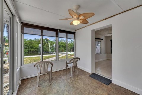 House in Ruskin, Florida 3 bedrooms, 104.14 sq.m. № 1689664 - photo 20