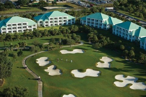 Condo in Doral, Florida, 1 bedroom  № 1862594 - photo 5
