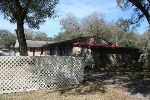 Commercial property in Salt Springs, Florida 450.02 sq.m. № 2364291 - photo 3
