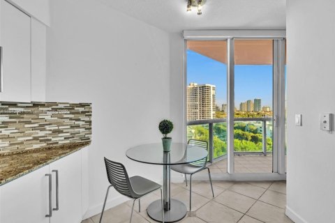 Copropriété à vendre à Aventura, Floride: 2 chambres, 149.57 m2 № 1327609 - photo 4