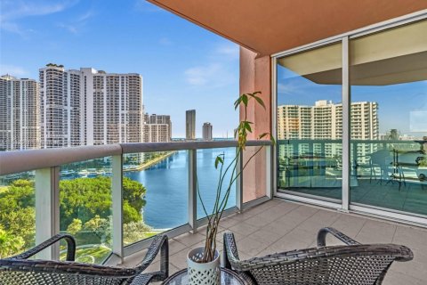Copropriété à vendre à Aventura, Floride: 2 chambres, 149.57 m2 № 1327609 - photo 15