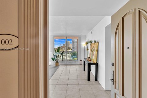 Copropriété à vendre à Aventura, Floride: 2 chambres, 149.57 m2 № 1327609 - photo 16
