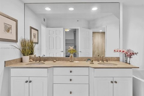 Copropriété à vendre à Aventura, Floride: 2 chambres, 149.57 m2 № 1327609 - photo 13