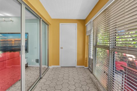 House in Delray Beach, Florida 2 bedrooms, 101.91 sq.m. № 1758773 - photo 19