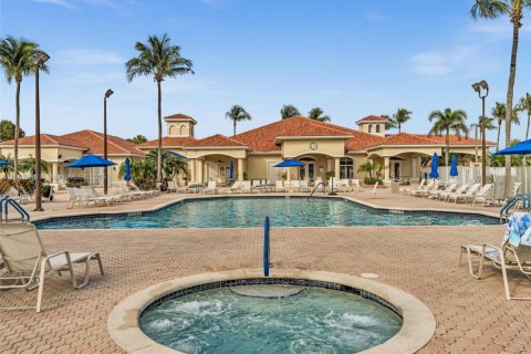 House in Delray Beach, Florida 2 bedrooms, 101.91 sq.m. № 1758773 - photo 28